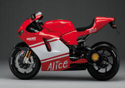 ducati desmosedici - Photo #06